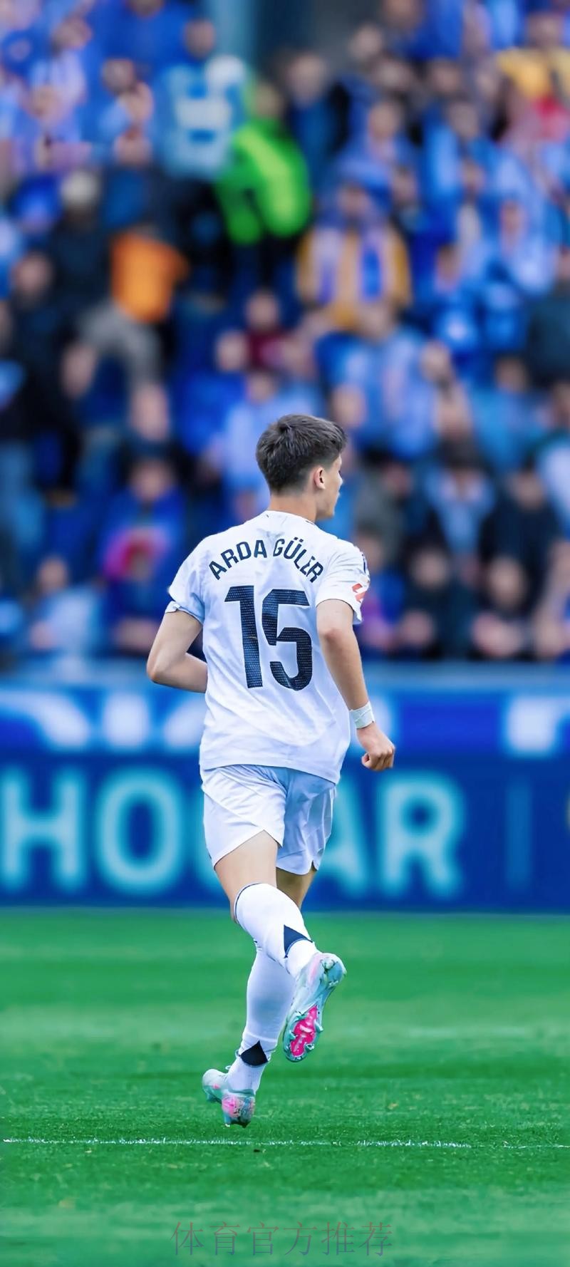 记者:皇马与卡马文加经纪人谈判 雷恩要价8000万 记者:皇马与卡马文加经纪人谈判 雷恩要价8000万