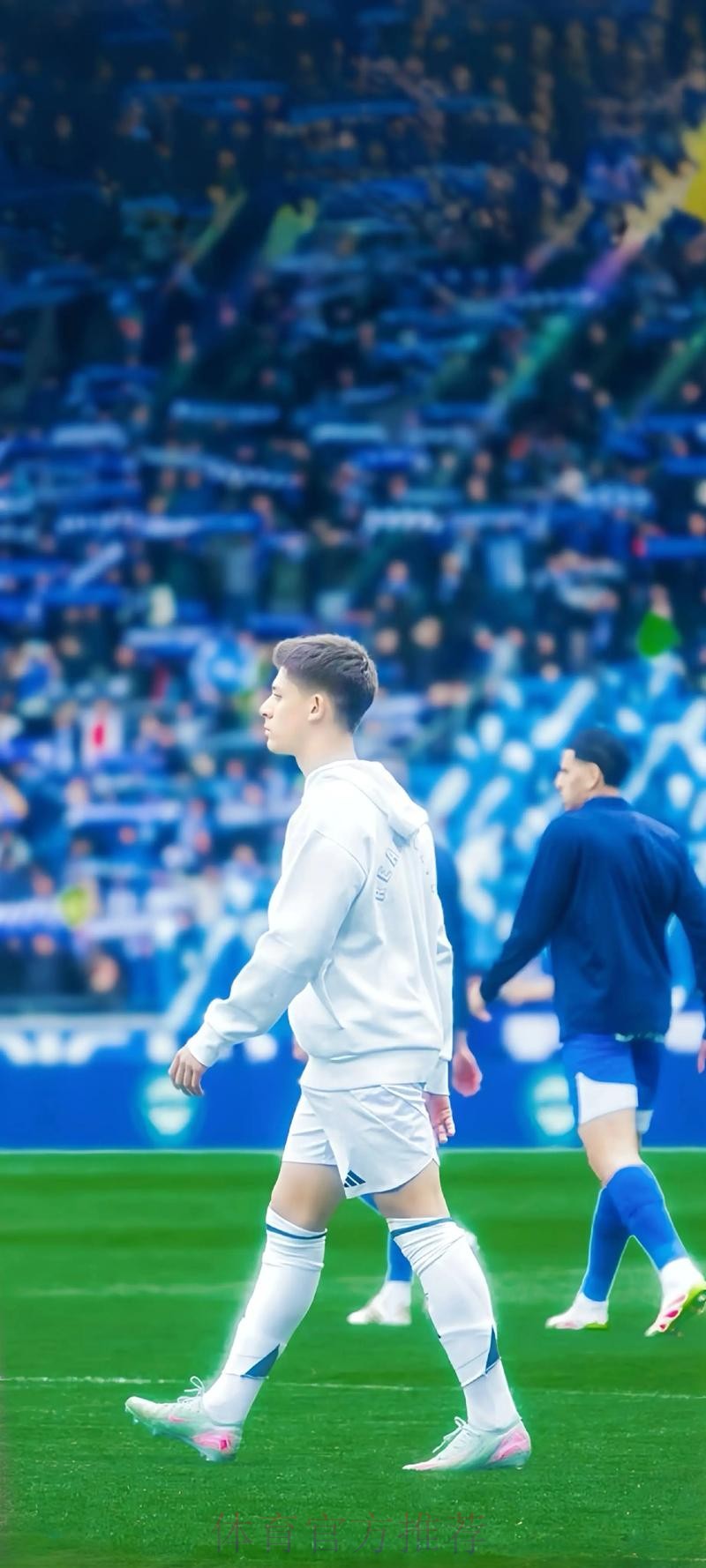 记者:皇马与卡马文加经纪人谈判 雷恩要价8000万 记者:皇马与卡马文加经纪人谈判 雷恩要价8000万